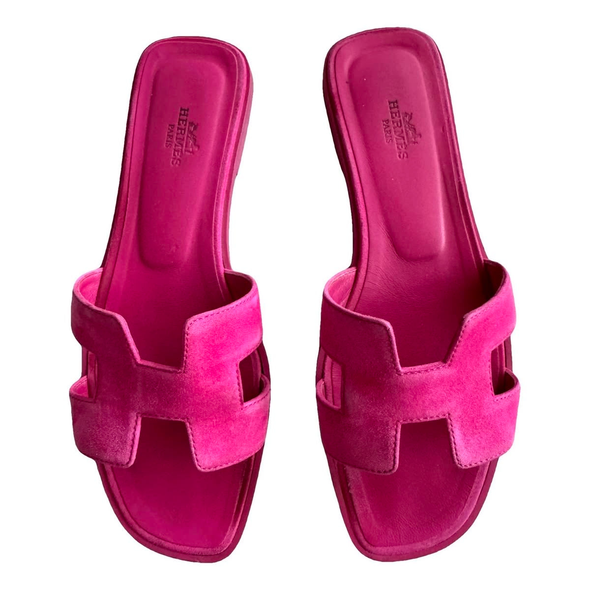 Hermès Pink Leather Oran Sandals