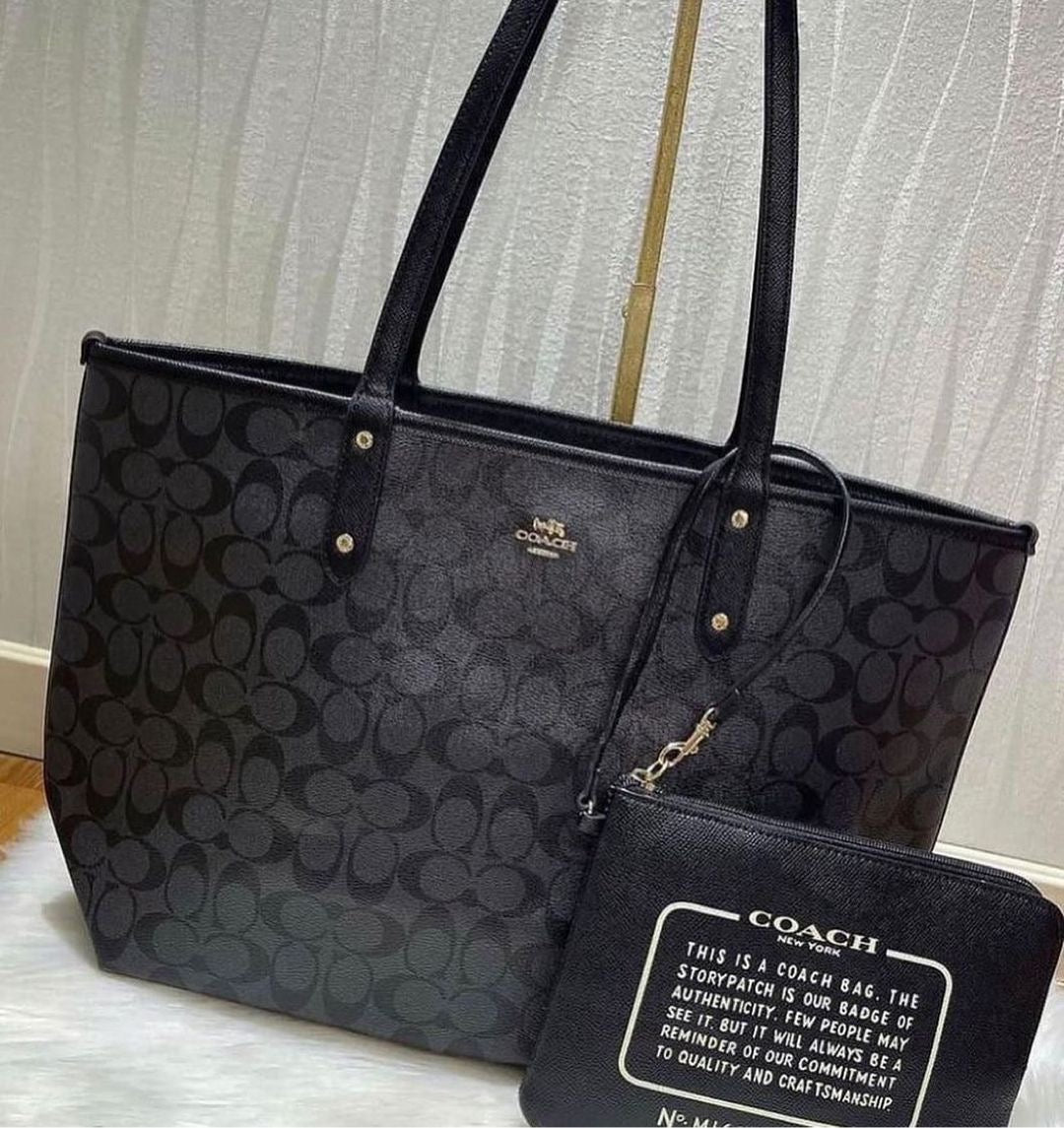 City Tote Bag In Signature Canvas